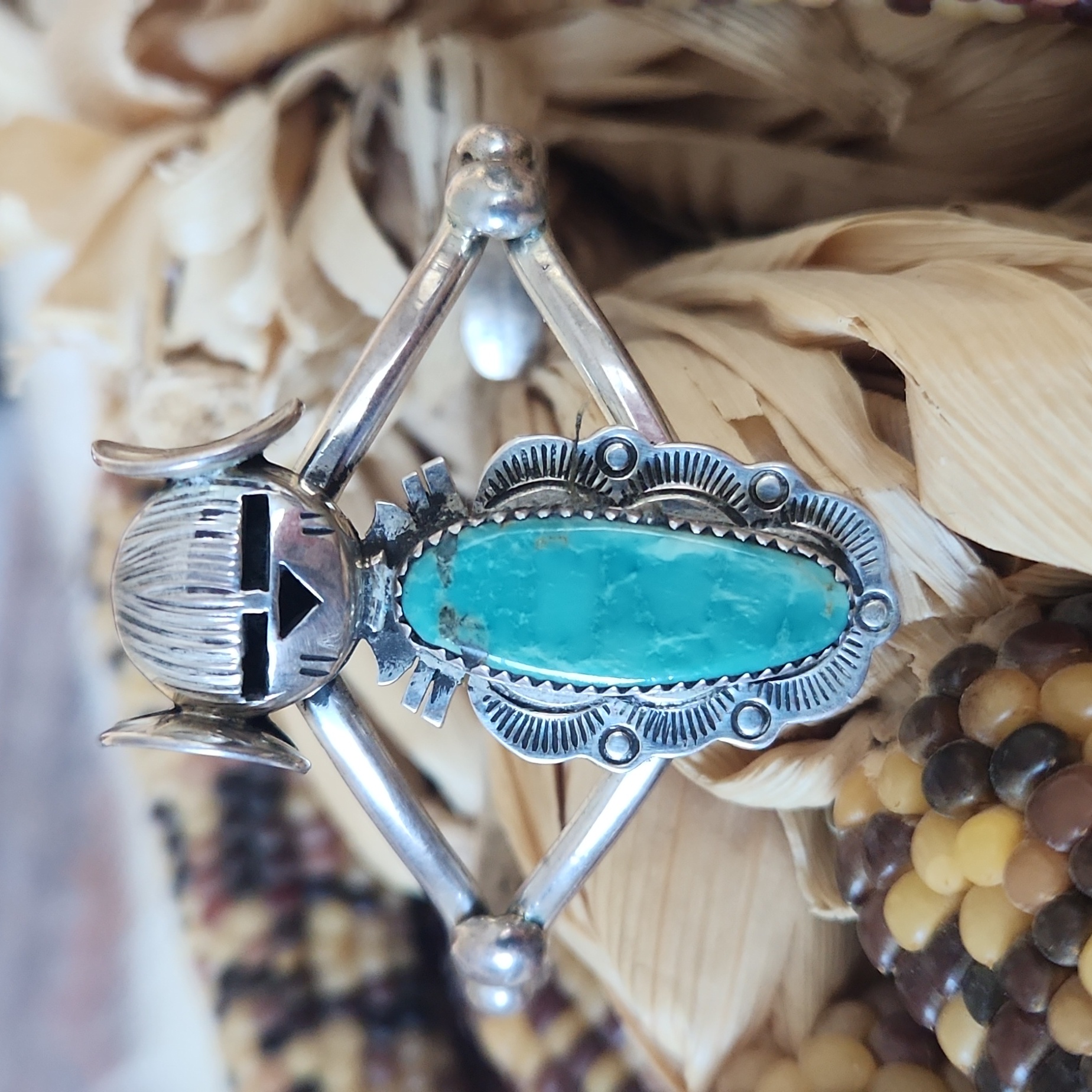 Incredible Natiive American Navajo Maiden Bracelet By Nelson Morgan 550$